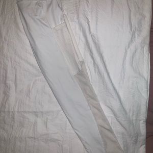 White arie leggings